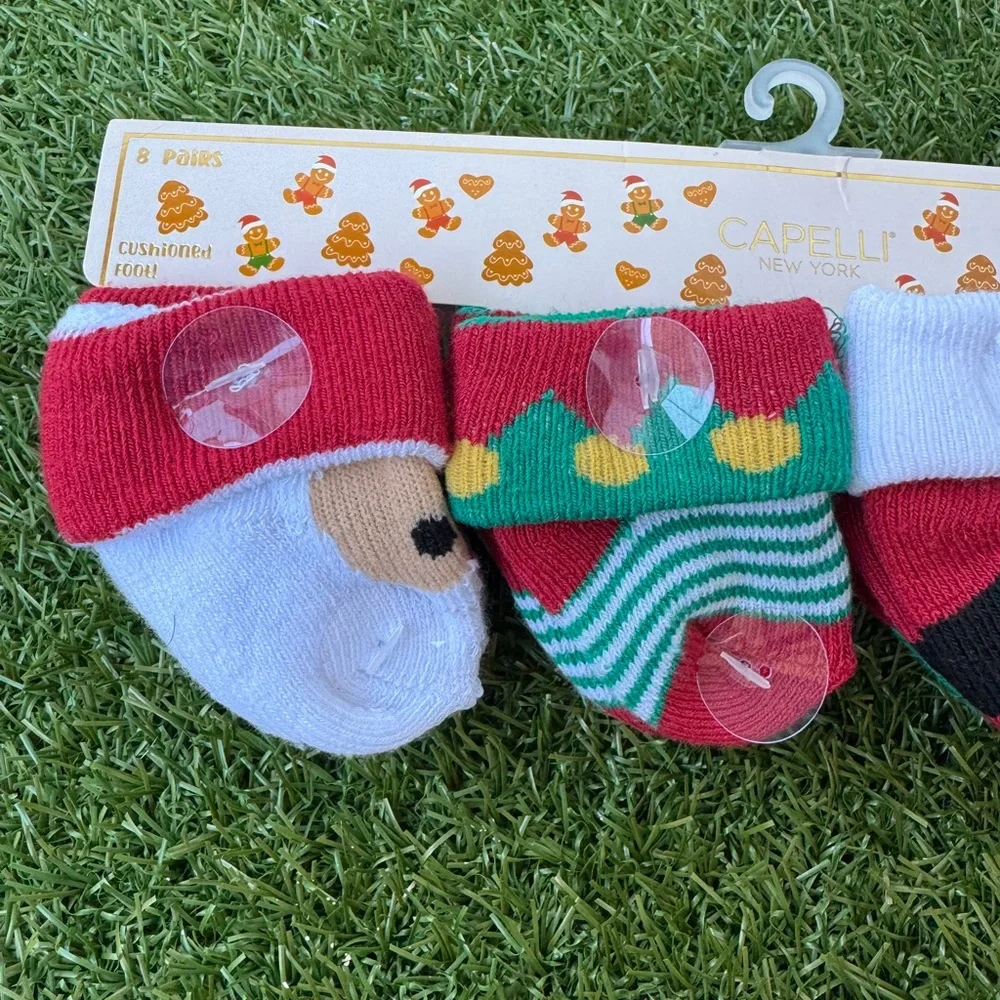 Nordstrom Kids Festive Socks Set - Red, Green, Black, White 0-6 months New